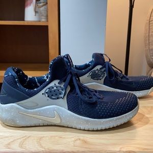 Nike Free Trainer  V8 Penn State training shoes